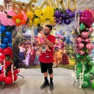 Meet your Posher, Carlo